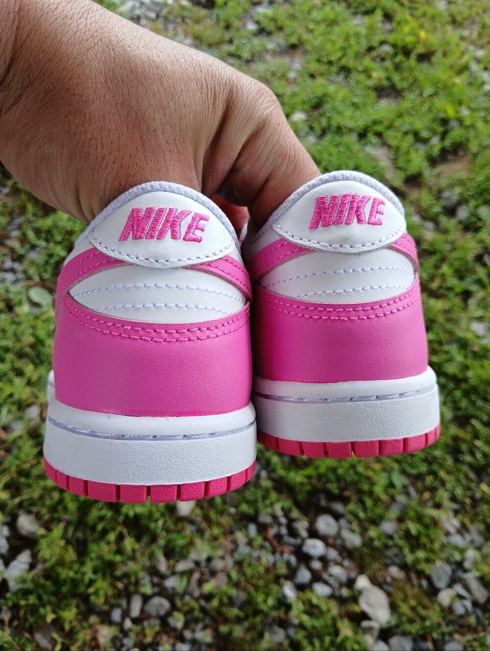 Nike Dunk Low Streetwear/Lifestyle Athletic Shoes Size 2 Youth for Girls - Picture 3 of 8